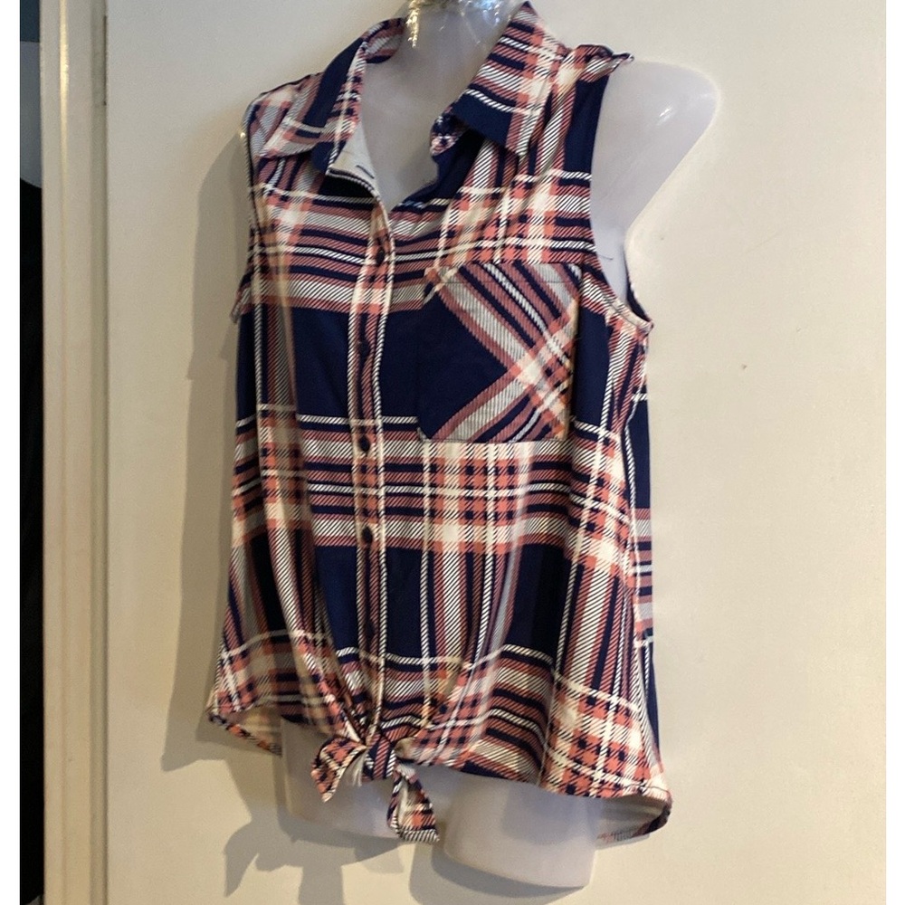 Pink Plaid Tie Button Up Blouse / Top!!!
Pink & Navy!!!